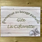 Au Bocage Parfume De La Ciflorette*** Holiday home Wirwignes